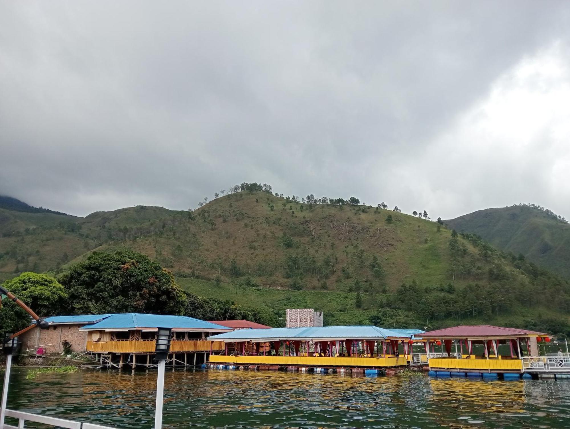 Vulkaan Homestay Berastagi Luaran gambar