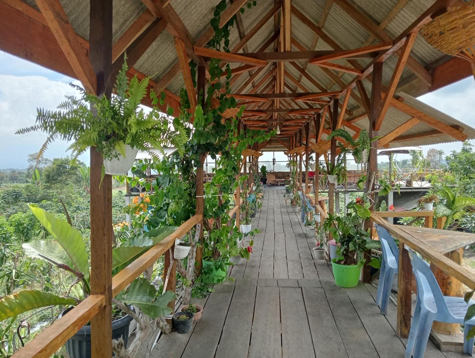 Vulkaan Homestay Berastagi Luaran gambar