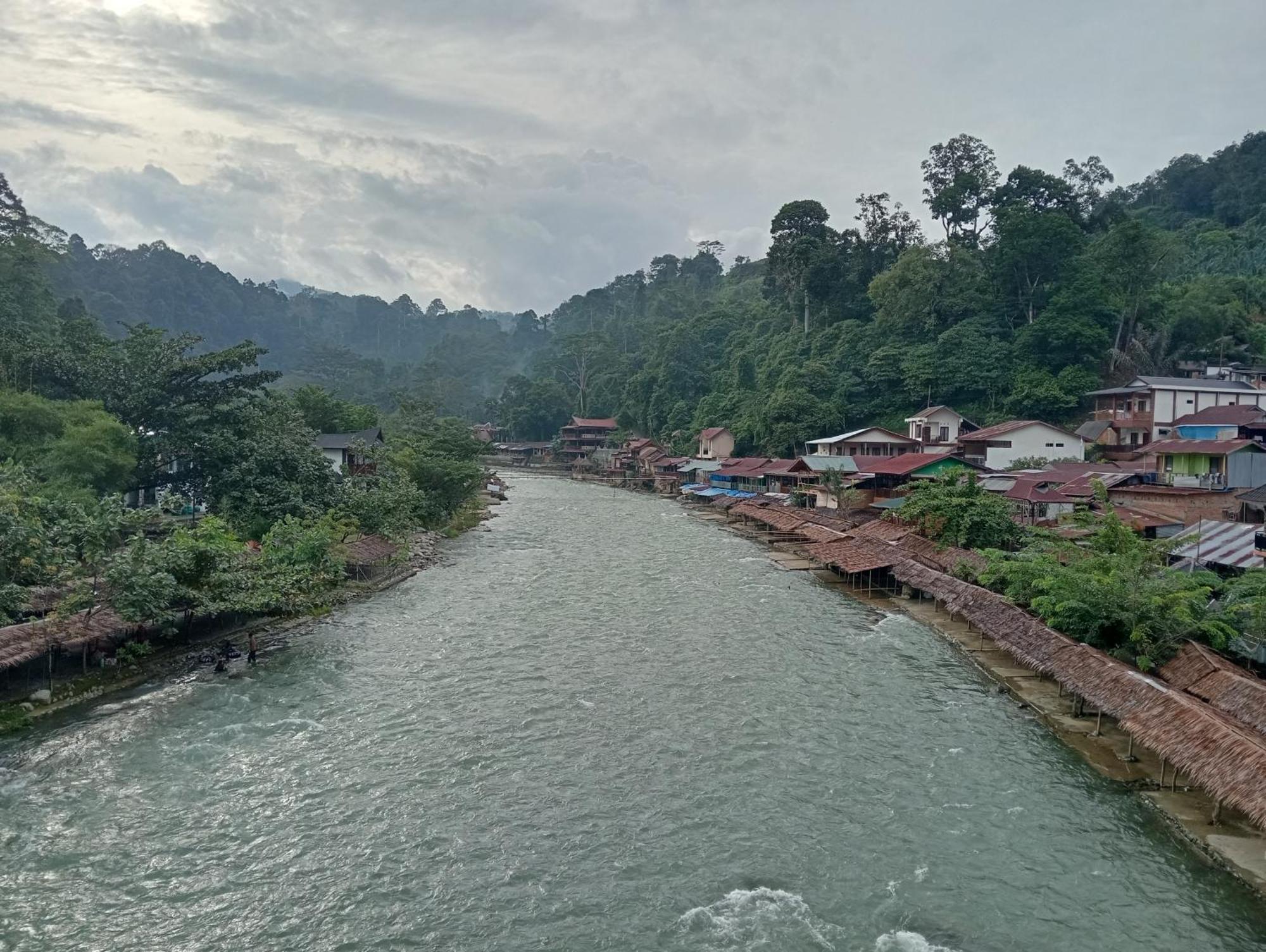 Vulkaan Homestay Berastagi Luaran gambar